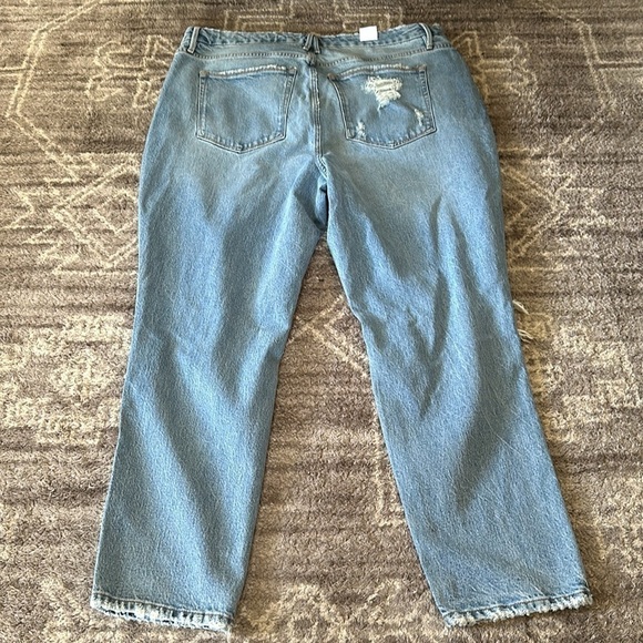 NWT Good American The Weekender High Rise Girlfriend Straight Distressed Jeans - Picture 7 of 11